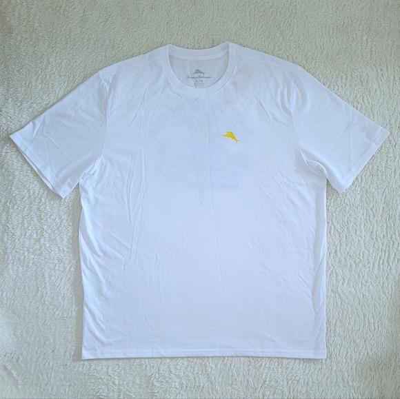 Tommy Bahama "Shake One For The Team" Graphic Tee👕 - NWT - Picture 2 of 15